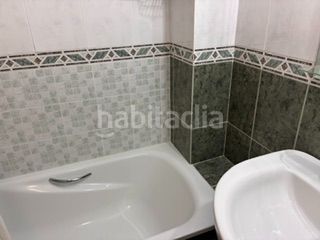 Foto d30b5f75-8dd0-48dd-b467-bc2e36022485. Pis amb calefacció aparcament a Ciudad Jardín - Parque Roma Zaragoza