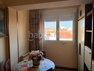 Foto e96ba0ea-0a37-475b-ba27-55a6aa3ffc8a. Pis amb calefacció a Torrero Zaragoza