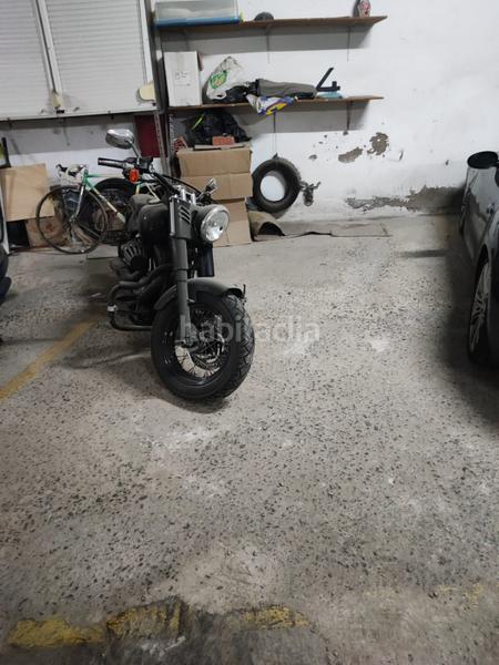 Foto cf8aedab-85e6-41b8-b6aa-bf8cf34f1baf. Aparcament cotxe a San Lorenzo Melilla