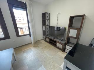 Lloguer Pis  Calle padre lerchundi. Piso de un dormitorio en pleno centro de la ciudad