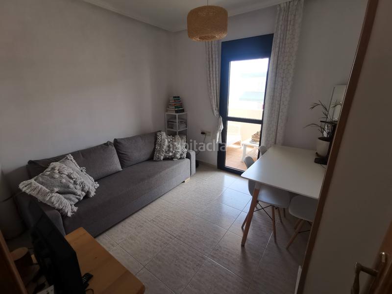 Foto bf3cc1c5-98cc-41d1-b8fb-2d42839b1f4d. Location appartement dans Centro Melilla
