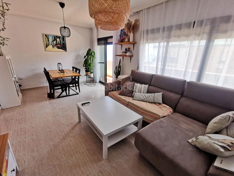 Foto c6924569-22e8-4ef0-952d-3c60b0a0dcb9. Location appartement dans Centro Melilla
