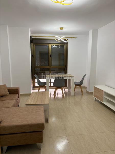 Foto 6bfffb5a-926d-46c0-8427-4a3534e4f808. Rent flat in Isaac Peral Melilla
