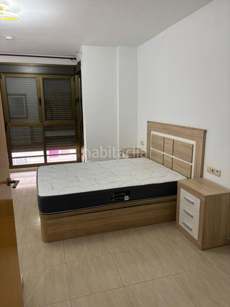 Foto 7ca3c532-b010-4f70-b561-c2c1db391484. Rent flat in Isaac Peral Melilla