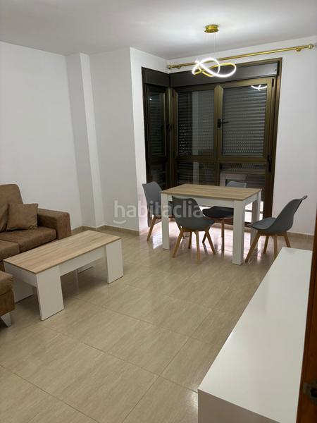 Foto c907ae9f-bdd9-44a1-b43d-e72629d18adb. Rent flat in Isaac Peral Melilla