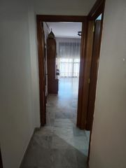 Affitto Appartamento  Calle marqués de montemar. Piso de dos dormitorio barrio industrial disponible principios m