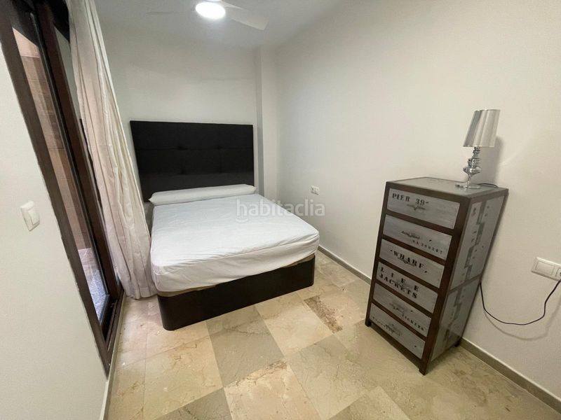 Foto 6e59ca44-5dda-4316-8824-56a29a04d2d3. Rent flat in Centro Melilla