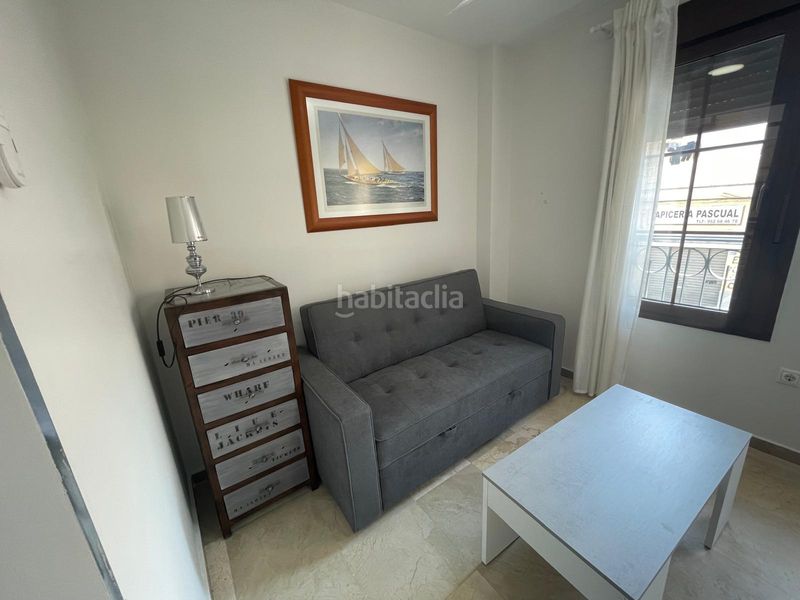 Foto 706eab8d-56fb-4931-b4e0-3a93230f8edd. Rent flat in Centro Melilla