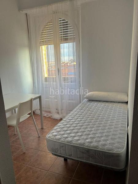 Foto 21c1fc1b-bb8c-48c0-9f99-09c300cc32cd. Rent flat with heating in Centro Salamanca