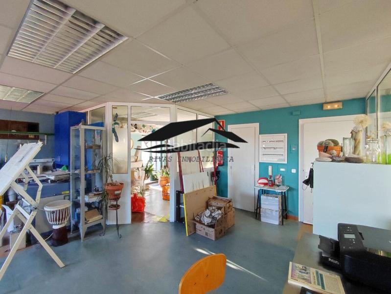 Foto dfe8498e-d800-47c6-90a8-8fdaa2fec23b. Oficina  en venta en alto rollo, 4 dormitorios. en Salamanca