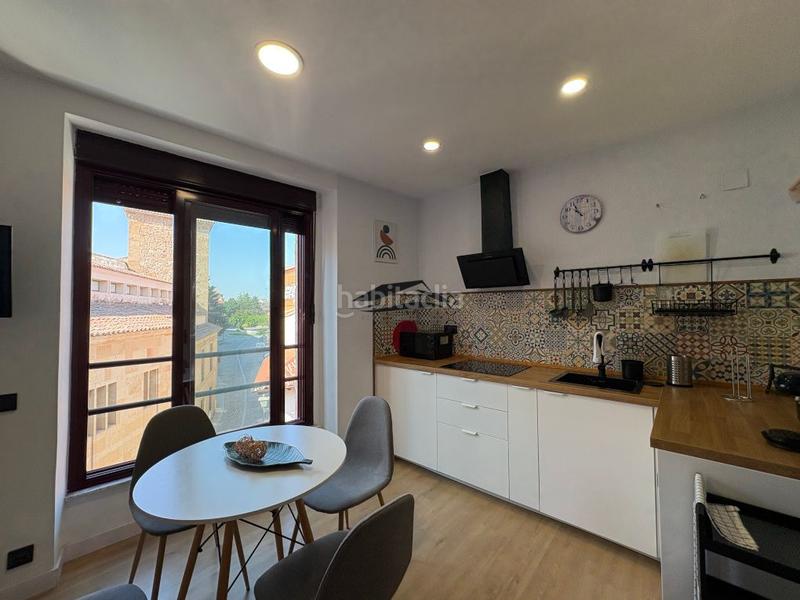 Foto eb2b072c-5d46-4b54-a98f-988d126d5409. Alquiler dúplex duplex en alquiler en centro universidad, 1 dormitorio. en Salamanca
