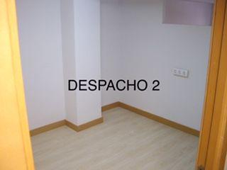 Miete Büro  Asturias. Oficina en alquiler en plaza  oeste, 4 dormitorios.