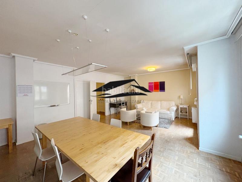 Foto e4916759-4db2-4b46-9198-2fbde14512cd. Flat with heating parking in San Esteban - San Cristóbal Salamanca