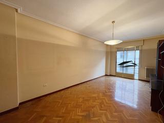 Pis  Van dyck. Piso en venta en salamanca, 3 dormitorios.