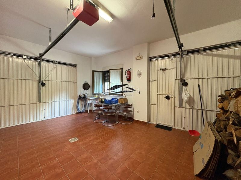 Foto 042eb84f-259c-4d7e-a1b3-937f3b35853a. Casa amb calefacció aparcament a Santibáñez de la Sierra