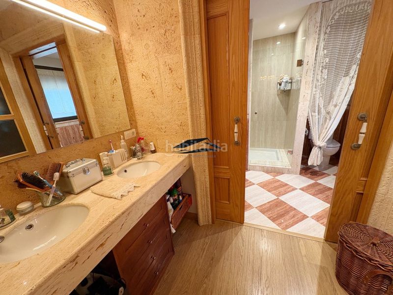 Foto a2c993fd-b6bf-48c9-afeb-af39fd6a8193. Casa amb calefacció aparcament a Santibáñez de la Sierra