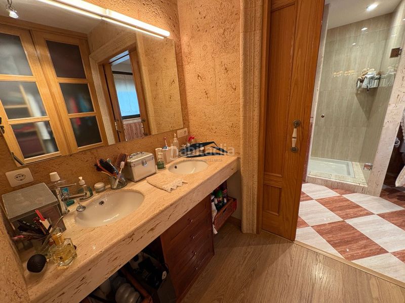 Foto aad66b5d-b68c-4b2e-8462-62ab9a1ef035. Casa amb calefacció aparcament a Santibáñez de la Sierra