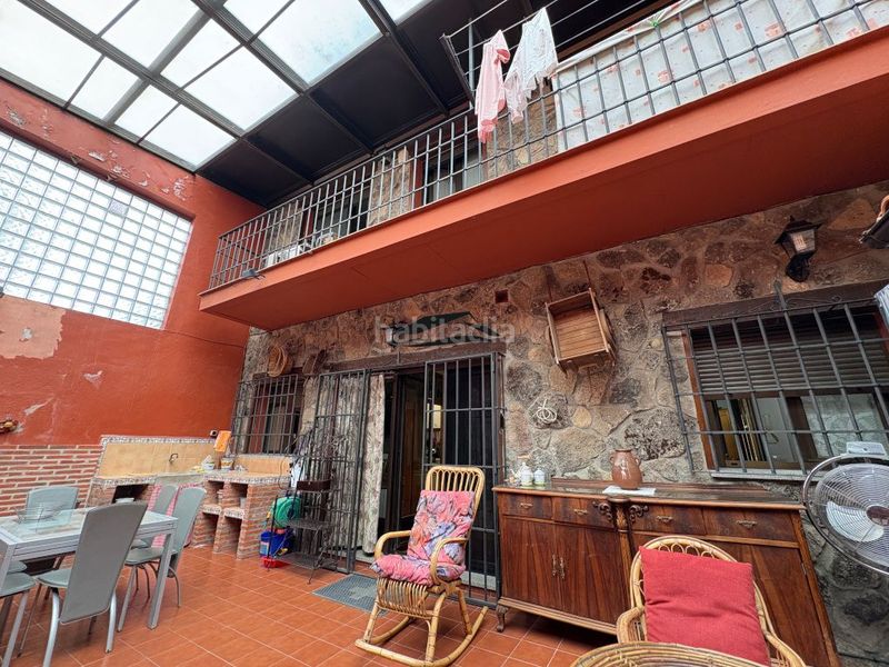 Foto e9782cf2-857d-4417-afd2-55d23be7293c. Casa amb calefacció aparcament a Santibáñez de la Sierra