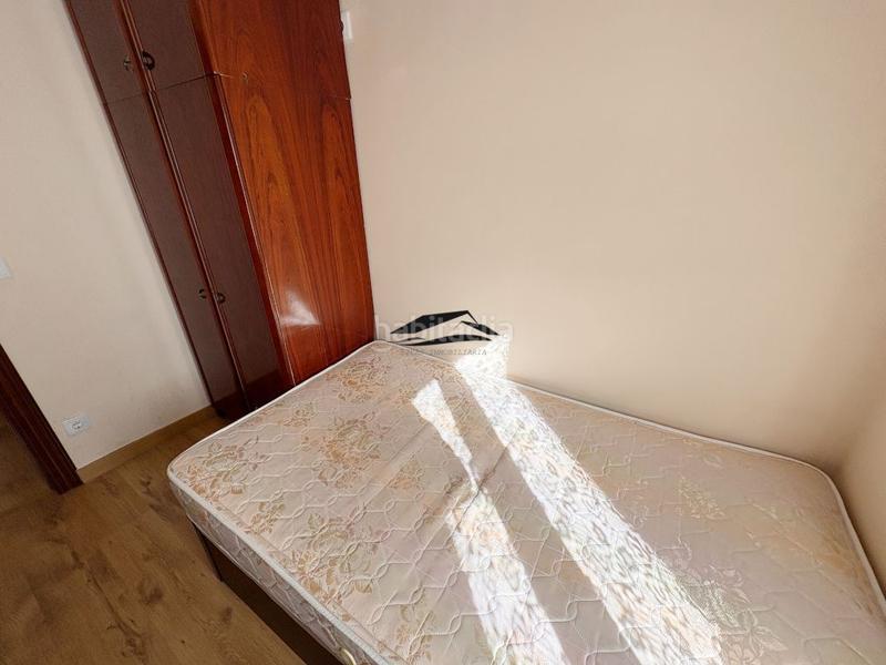 Foto 4f06ca7b-180f-4aed-8517-114f7e4108b3. Alquiler piso  en alquiler en plaza oeste, 4 dormitorios. en Salamanca