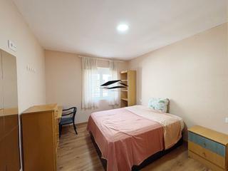 Miete Etagenwohnung  Papin. Piso en alquiler en plaza  oeste, 4 dormitorios.