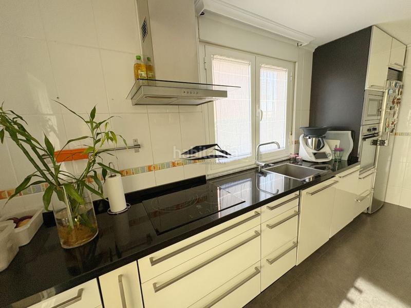 Foto 164c98c2-8aa7-4579-a79f-0839e1ca5a5e. Chalet avec chauffage parking piscine dans Arapiles