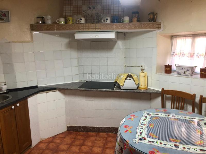 Foto 2dda6921-2d04-4beb-9db4-0a1f2481c970. Casa amb calefacció aparcament a Sanchotello