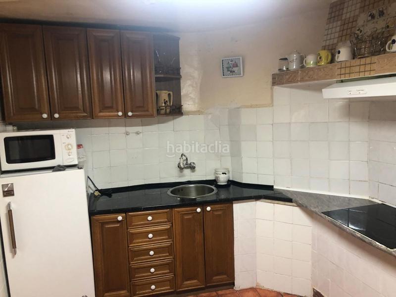 Foto 3af8e479-12a1-4a01-b846-669af8fe489f. Casa amb calefacció aparcament a Sanchotello