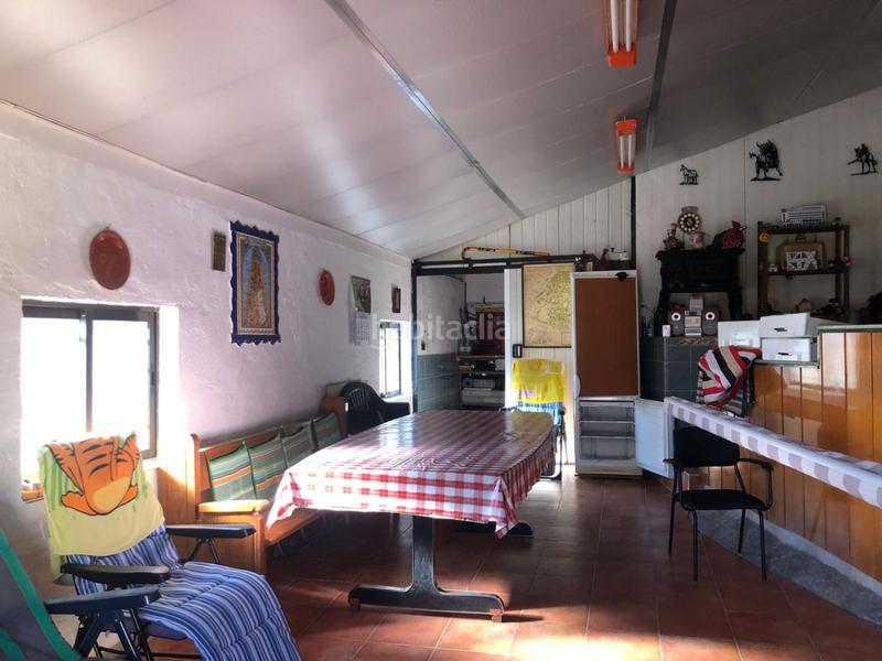 Foto 9be49104-323c-4032-90f3-934307dfd3ed. Casa amb calefacció aparcament a Sanchotello