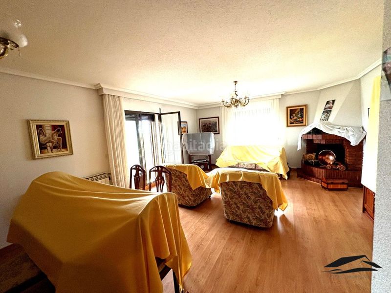 Foto 16edf0fd-9d78-4fbd-a988-91d00ee5685e. Casa amb calefacció aparcament a Juzbado