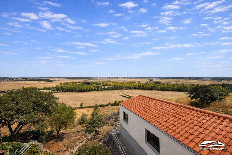 Foto 1b9627ca-99d6-4f95-8a04-53467e541246. Casa amb calefacció aparcament a Juzbado