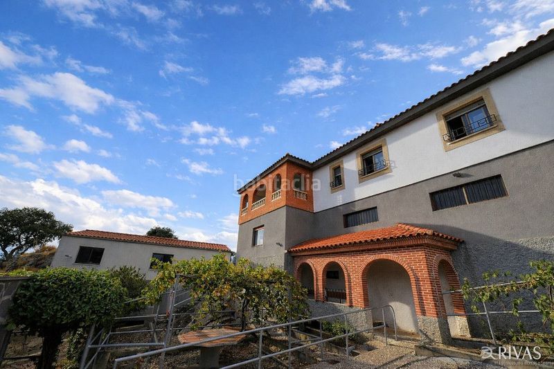 Foto 54cafebf-b563-49c6-980b-974215fc9cff. Casa amb calefacció aparcament a Juzbado