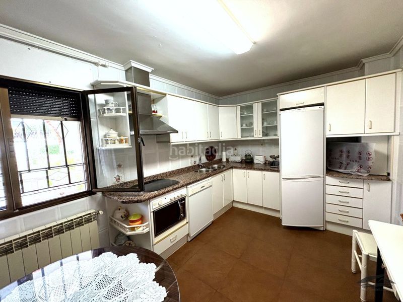 Foto 58c7274e-a8cb-4b96-b554-53d540537de3. Casa amb calefacció aparcament a Juzbado