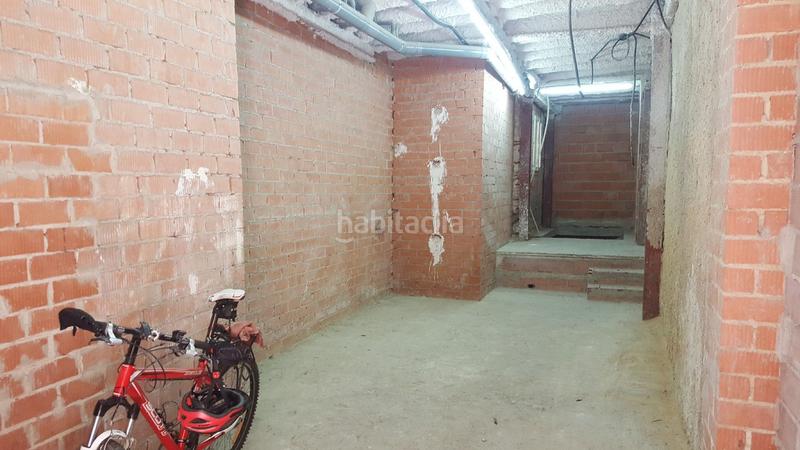 Foto 51004d80-9673-41fc-aa21-c609b64ed480. Alquiler local comercial local - (centro) en Alfonso Zaragoza