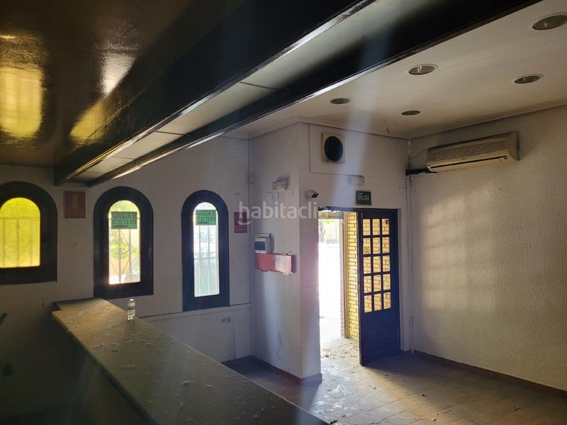 Foto 795a739d-d1d8-40db-a460-159d2363bf97. Lloguer local comercial a Las Fuentes Zaragoza