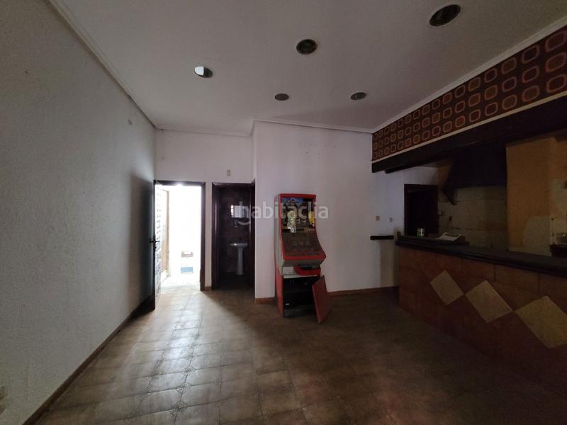 Foto 21bf8932-a713-4926-979f-92f76cf17a46. Location local commercial dans Las Fuentes Zaragoza