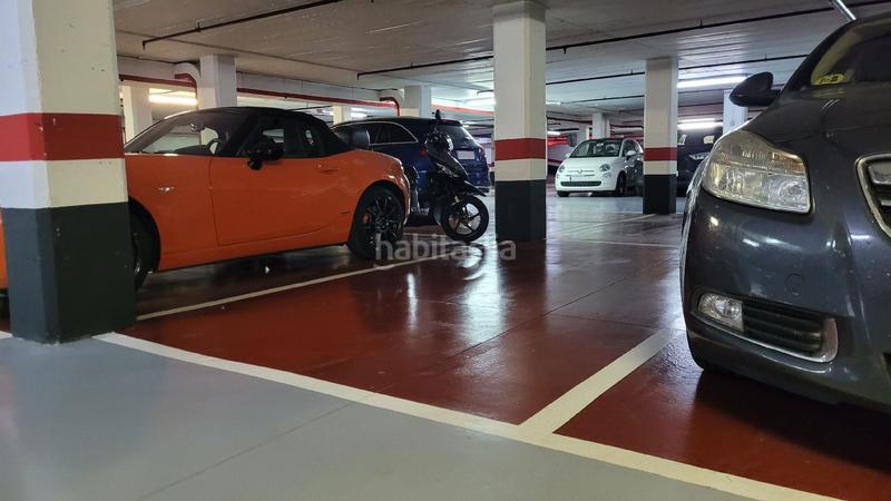 Foto 060dd7a9-90d2-4376-95a5-9f750f6e1f7e. Parking voiture dans Paseo Independencia Zaragoza