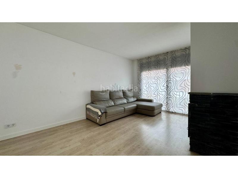Foto 4ddbe3a5-b06a-45bb-aca1-60b72c10c89c. Casa  adosada con posibilidad para dos familias en Moià