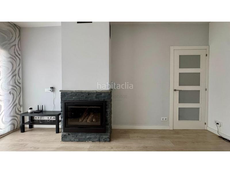Foto 6821989e-c378-4640-8d04-720d55c4926f. Casa  adosada con posibilidad para dos familias en Moià