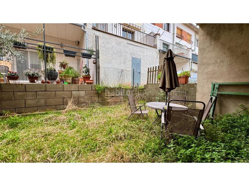 Foto fd6f7765-8658-4bd6-bbe1-5aae93eb1b80. Casa  adosada con posibilidad para dos familias en Moià