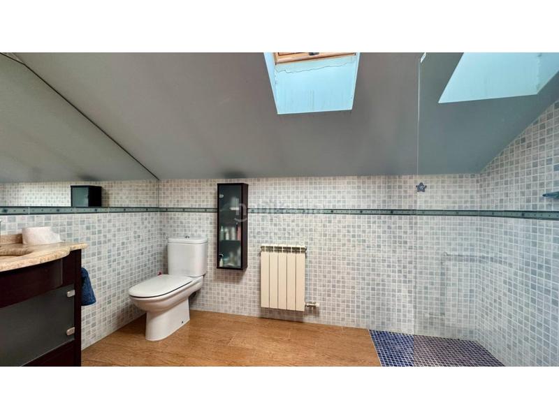 Foto 0deeb8fb-d5de-4f70-a688-19163d5285f4. Maison avec chauffage parking dans Puig-reig