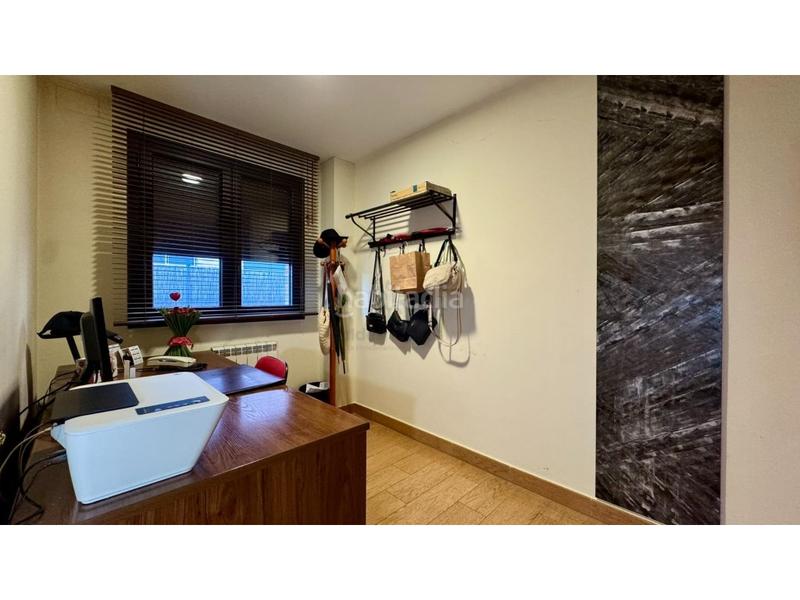 Foto b8d48bd9-6437-4cf6-a940-ccbb9e88a3b8. Maison avec chauffage parking dans Puig-reig