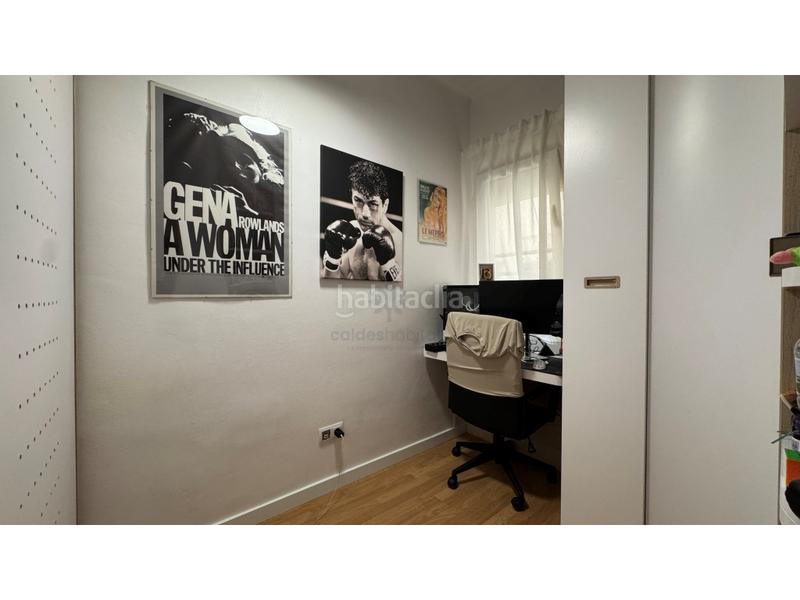 Foto b65644a7-02ff-43da-86a6-a010e32c8f35. Piso pis a floridablanca 3 habitacions en Sant Antoni Barcelona