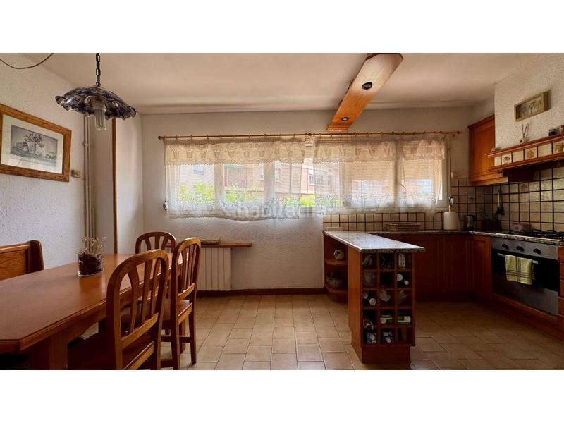 Foto 40d9f025-c1ce-4215-9ae3-fc40615f9a88. Haus mit parking in Caldes de Montbui