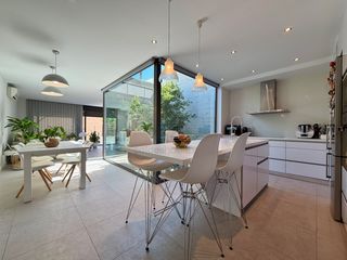 Casa  Calle arbreda de l'. Exclusiva vivienda de diseño en castellar del vallès