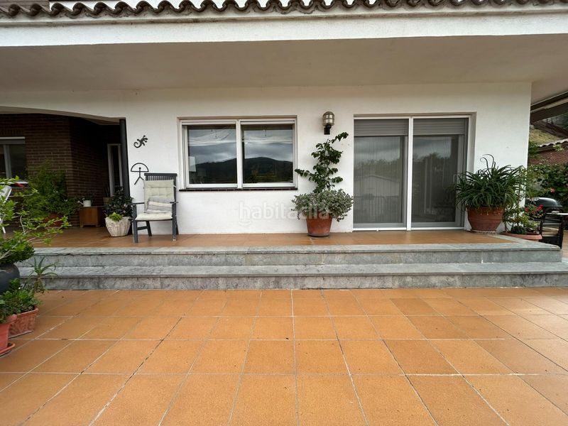 Foto d5a22b12-89d2-432e-9596-d42964d8b9f9. Chalet magnifica casa aislada, con garaje para 3 coches y vistas inmejorables. en Caldes de Montbui