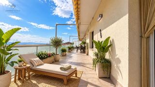 Dachwohnung  Carrer ter, del