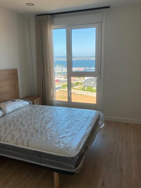 Foto f964e455-8f1e-486d-bd42-1b77e7dde15f. Lloguer pis amb calefacció aparcament a Eirís Coruña (A)