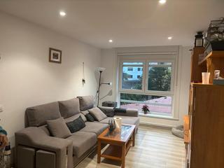 Apartamento  Rúa desiderio varela. Se vende piso céntrico en carballo