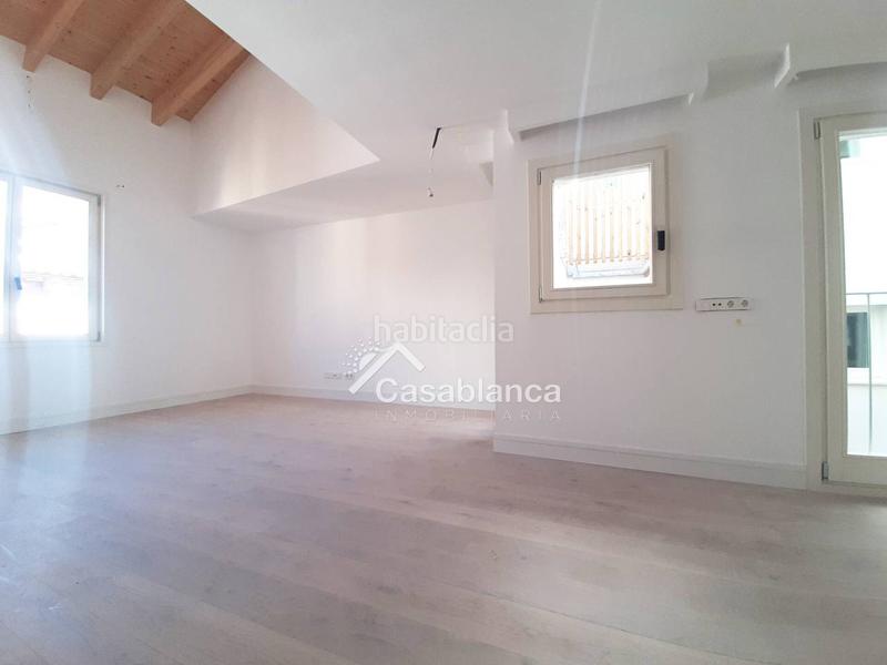 Foto df2245d1-803e-45ab-9094-59181f7197b4. Appartamento con riscaldamento parcheggio in Casco Antiguo Burgos