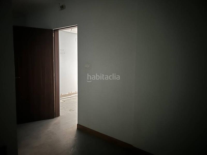 Foto d44eaeb1-b4f7-49d9-b058-50b868ac1555. Miete geschäftsraum in Reyes Católicos Burgos